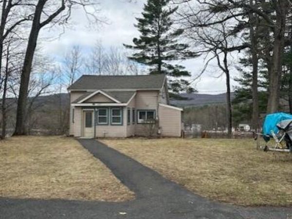 107 Harris Avenue, Lake Luzerne, NY 12846