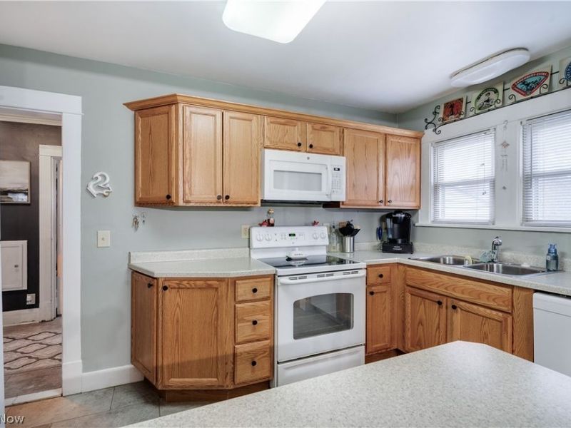 8 Nesbitt Street , Poland, OH 44514 Photo 13