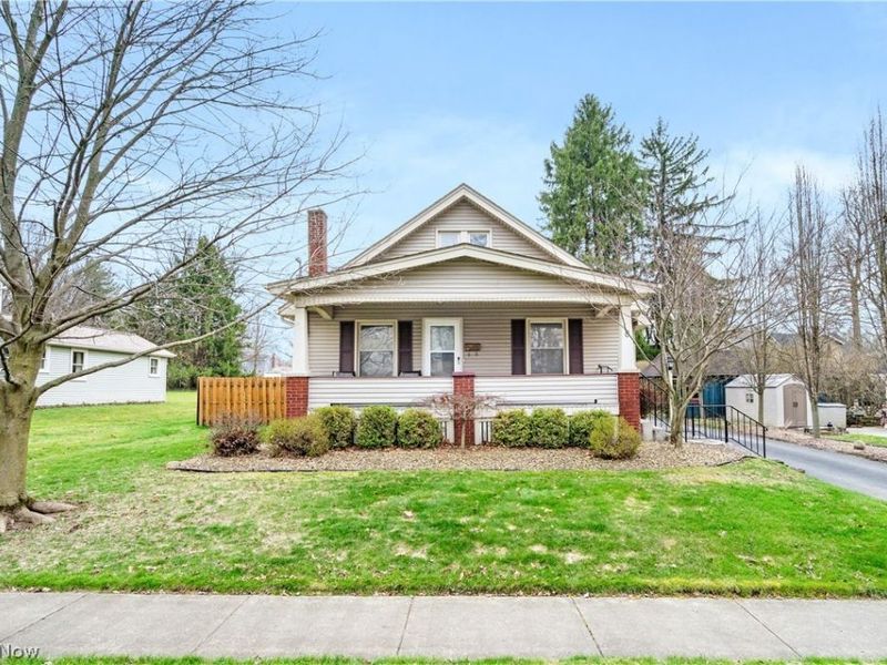 8 Nesbitt Street , Poland, OH 44514 Photo 2