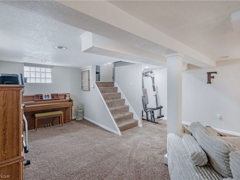 8 Nesbitt Street , Poland, OH 44514 Photo 31