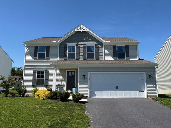 117 APPALOOSA DRIVE, MARIETTA, PA 17547