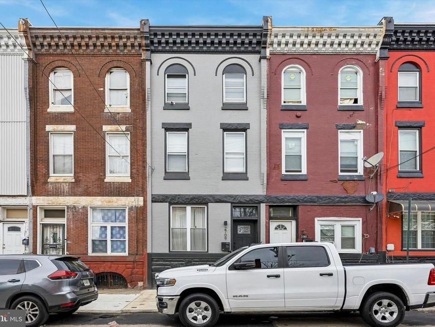2709 W Glenwood Avenue, Philadelphia, PA 19121 Main Photo