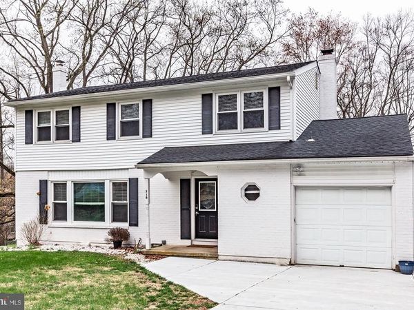 716 GATEWAY ROAD, HOCKESSIN, DE 19707