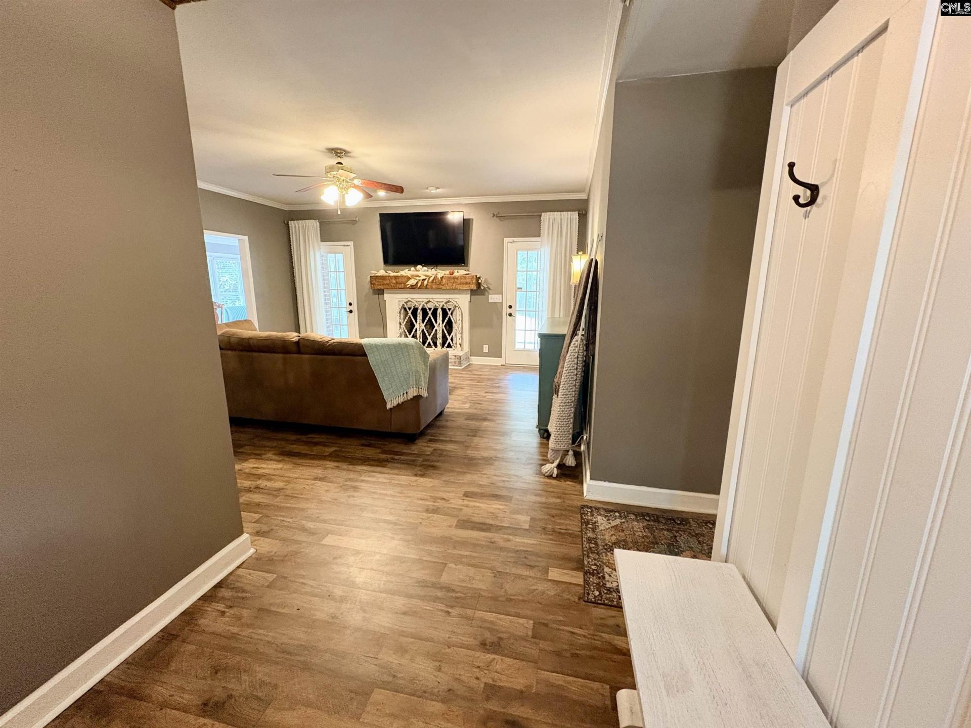 1282 Sunset Drive  Photo 4