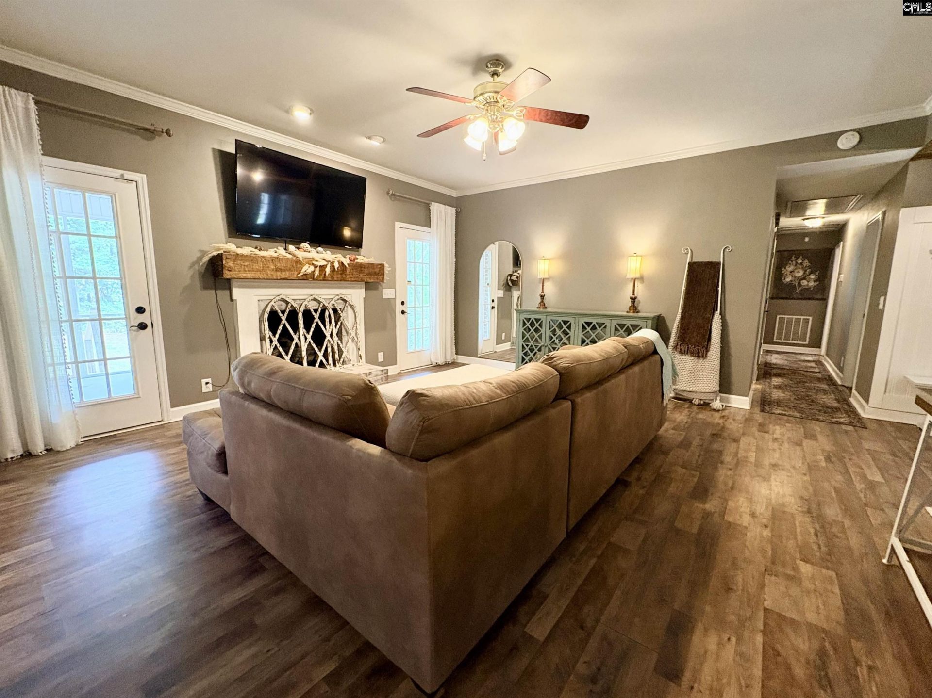 1282 Sunset Drive  Photo 6