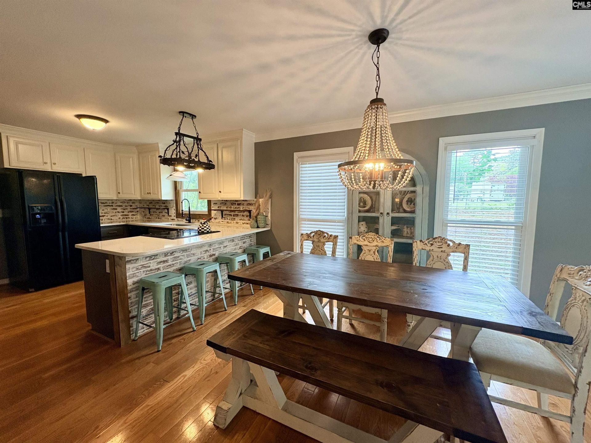 1282 Sunset Drive  Photo 8