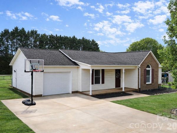 2929 Charles Court, Lincolnton, NC 28092