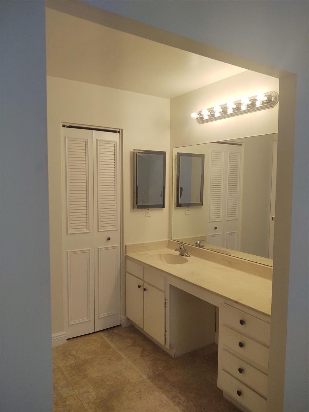 9 Royal Palm Way, Unit 2010, Boca Raton, FL 33432 Photo