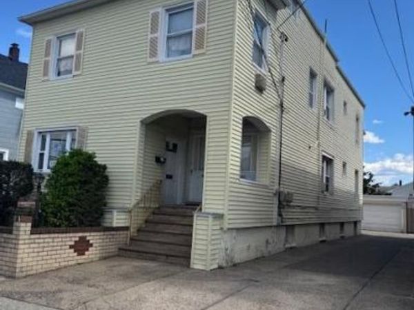 142 S Main Street, HACKENSACK, NJ 07601