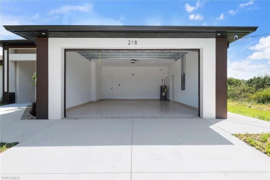 218 Irving Ave, Lehigh Acres, FL 33936 Photo