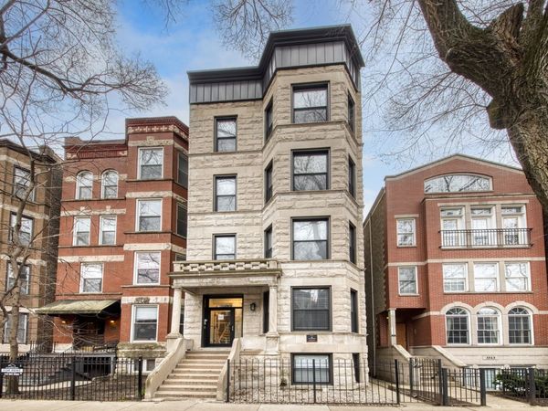 3517 N Reta Avenue , Unit 4R, Chicago, IL 60657
