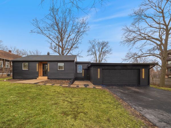 1809 Jefferson Avenue , Glenview, IL 60025