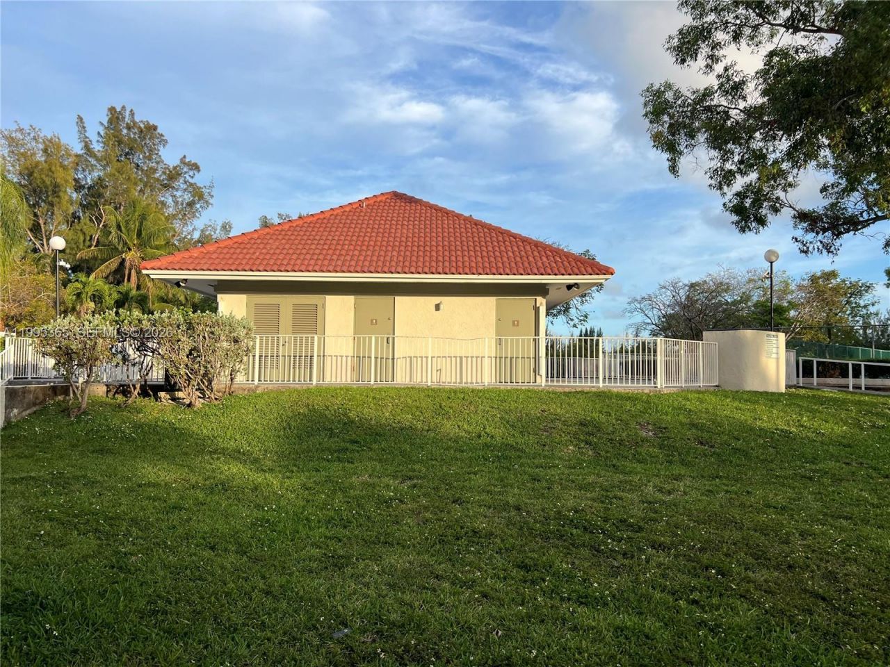 8200 SW 210th St , Unit 113, Cutler Bay, FL 33189 Photo