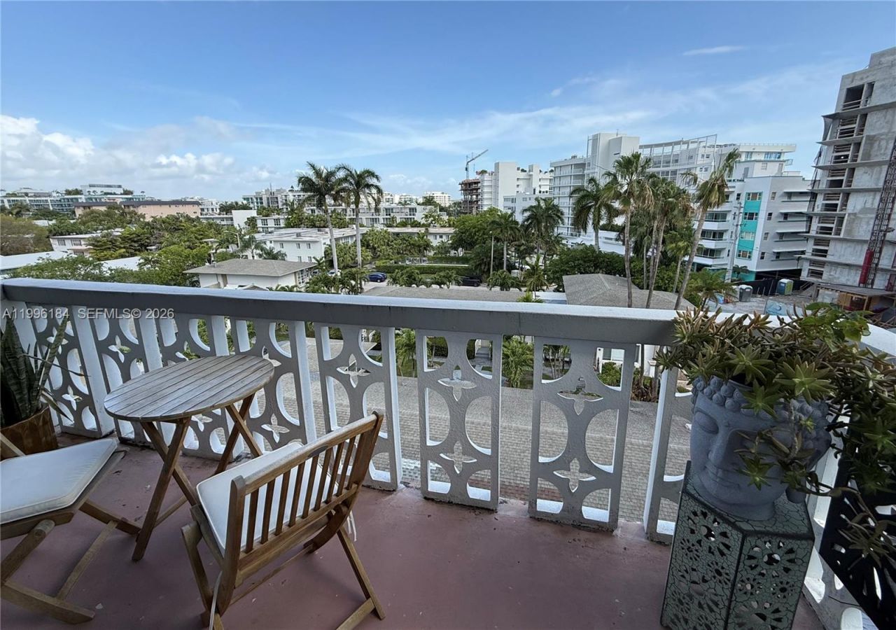 9700 Bay Harbor Dr , Unit 506, Bay Harbor Islands, FL 33154 Photo