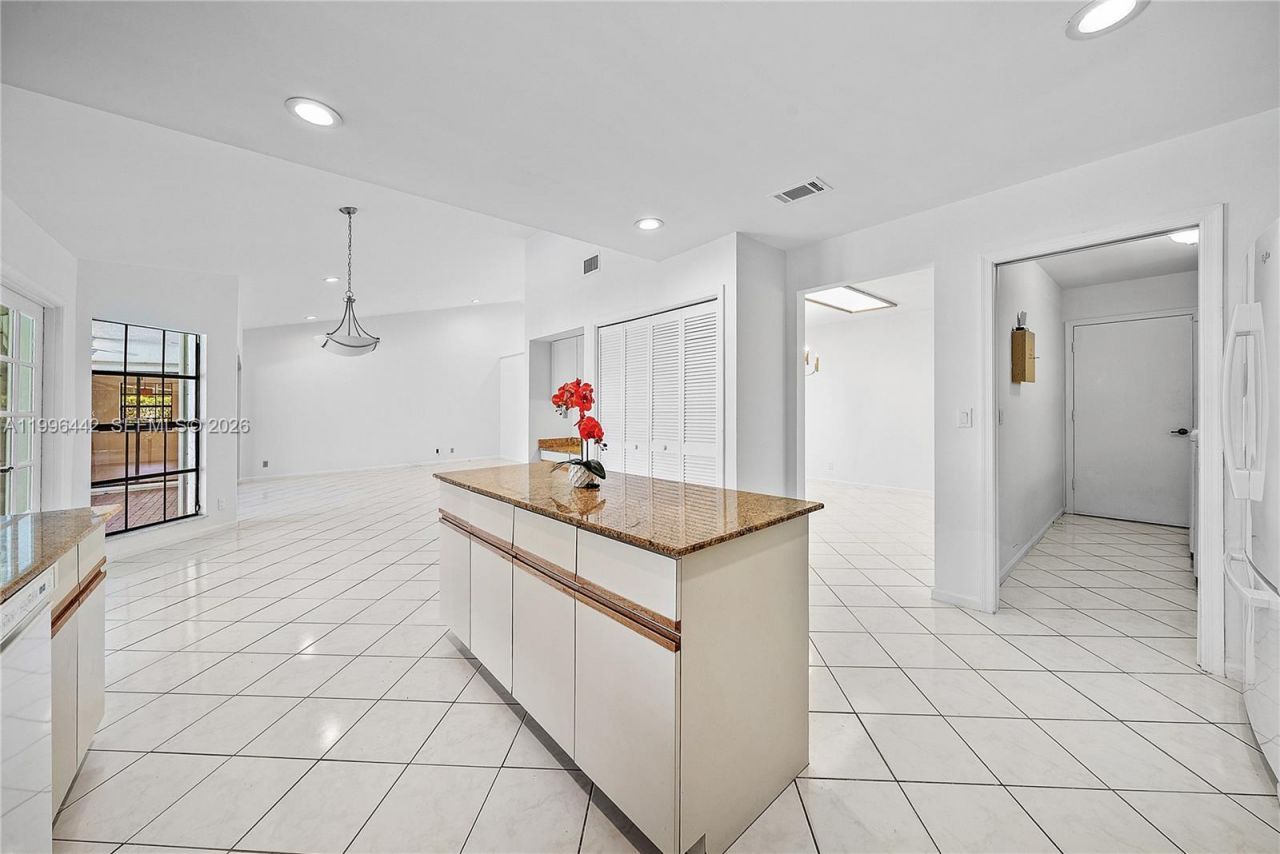 6005 Buena Vista Ct , Boca Raton, FL 33433 Photo