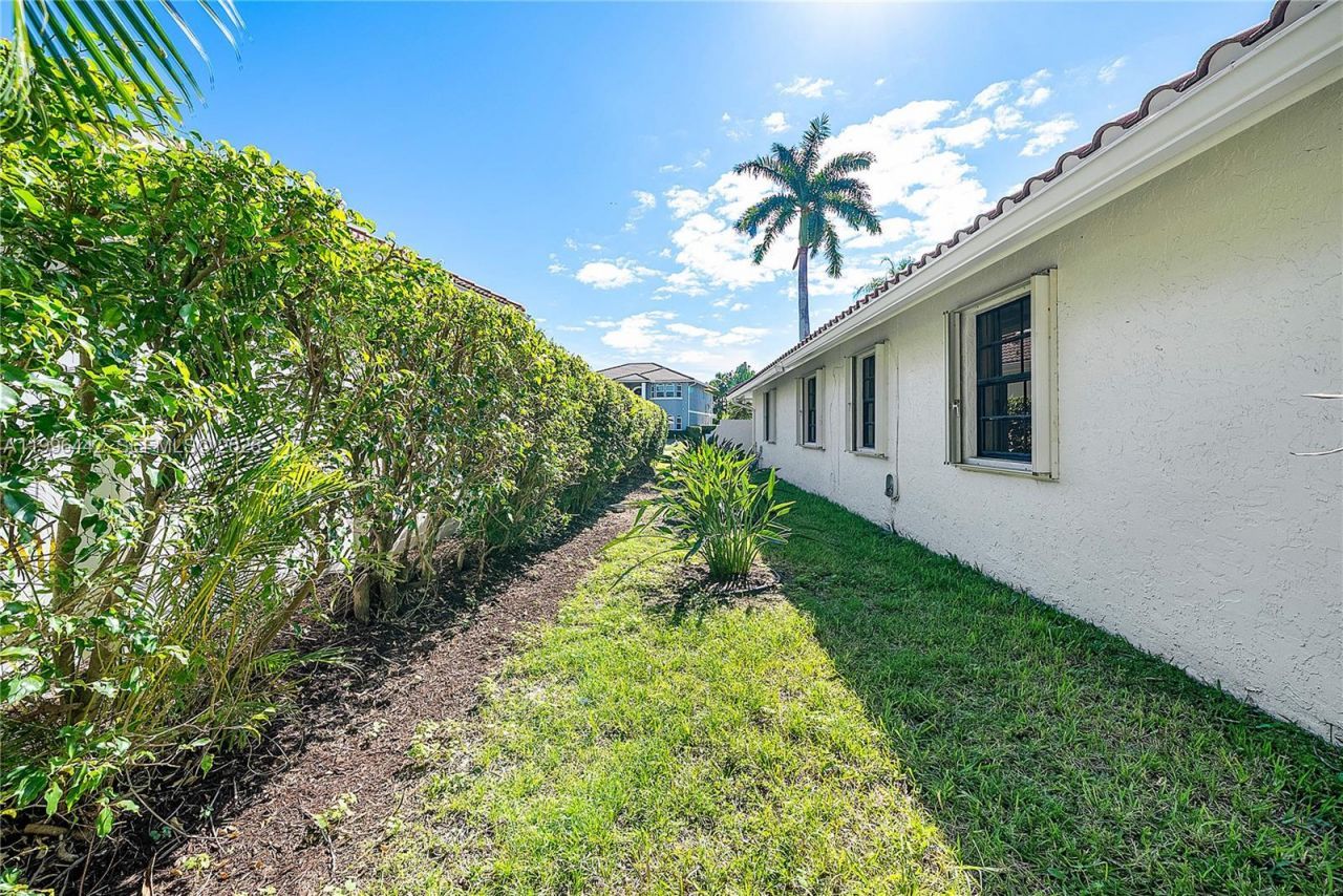 6005 Buena Vista Ct , Boca Raton, FL 33433 Photo