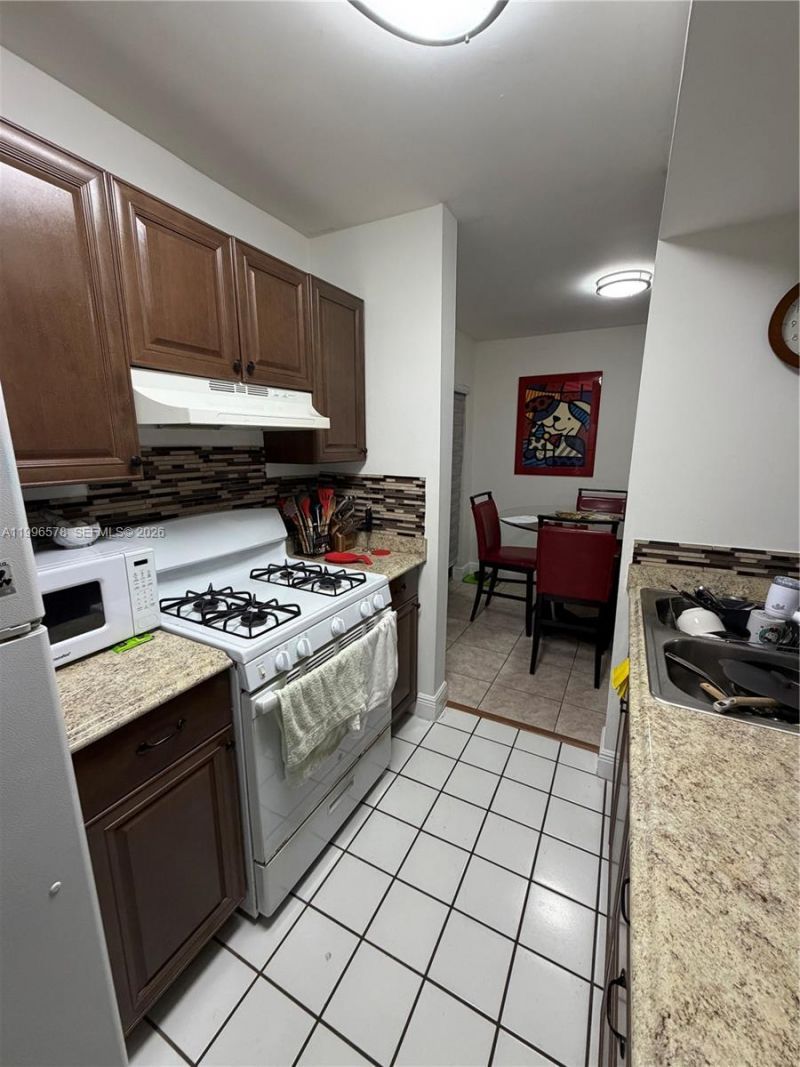 15325 SW 106th Ter, Unit 616, Miami, FL 33196 Photo