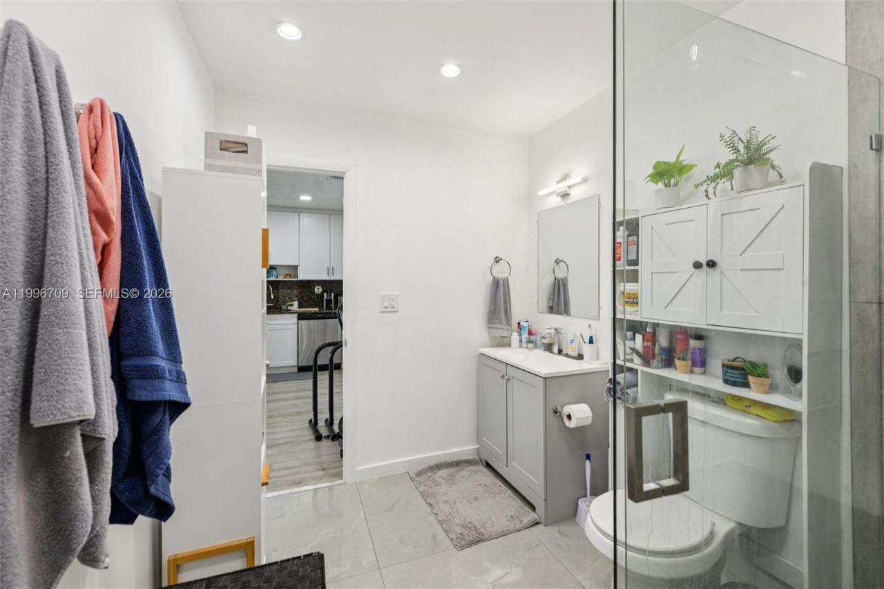 2951 NW 195th St, Miami Gardens, FL 33056 Photo