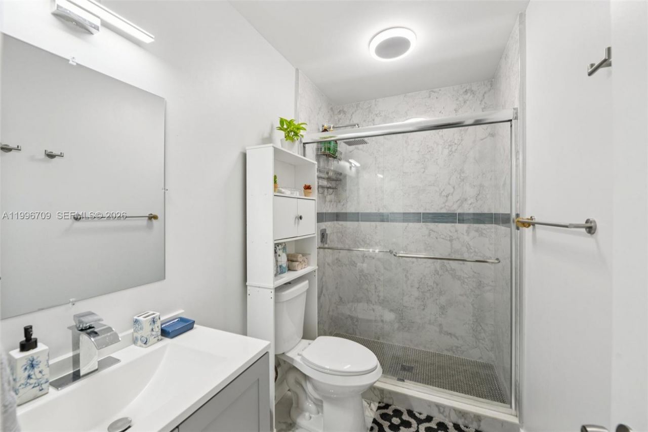 2951 NW 195th St, Miami Gardens, FL 33056 Photo