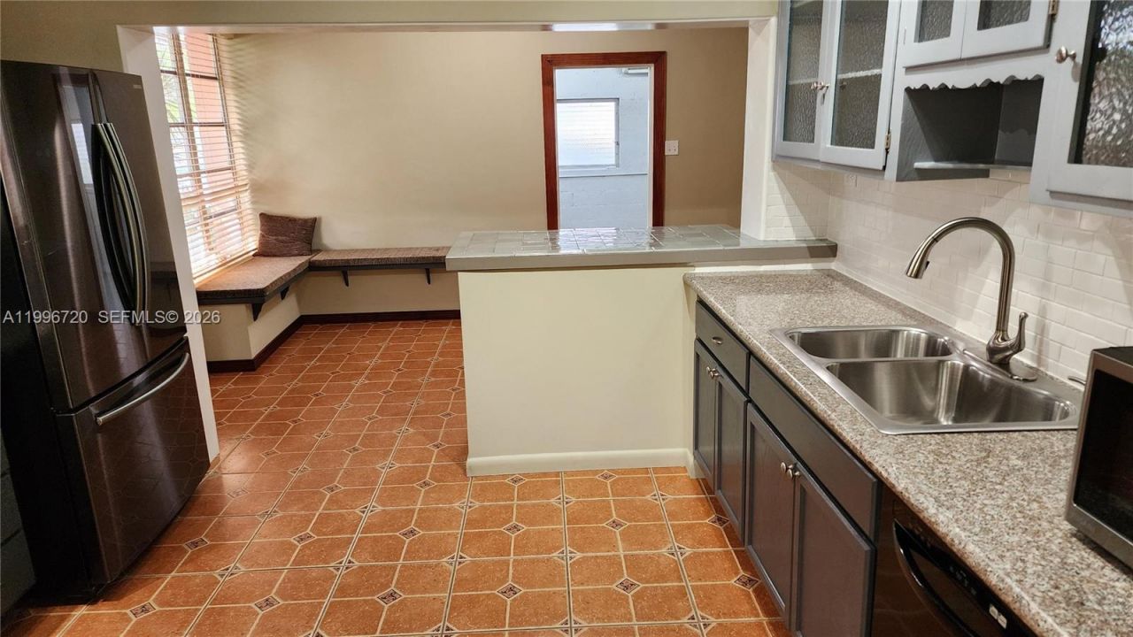 795 NW 42nd St, Miami, FL 33127 Photo