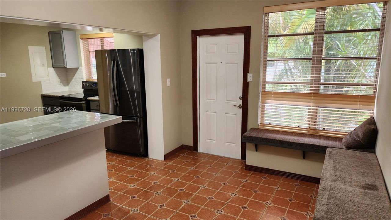 795 NW 42nd St, Miami, FL 33127 Photo