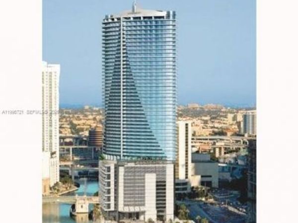 200 Biscayne Boulevard Way, Unit 3709, Miami, FL 33131