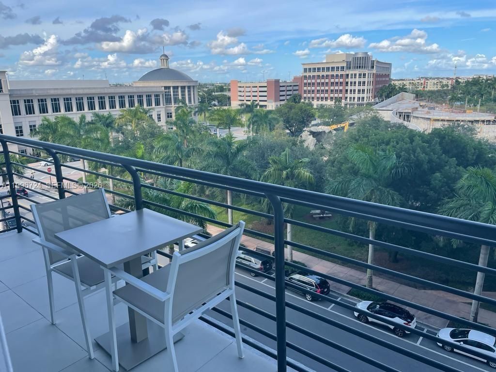 5350 NW 84th Ave, Unit 511, Doral, FL 33166 Photo