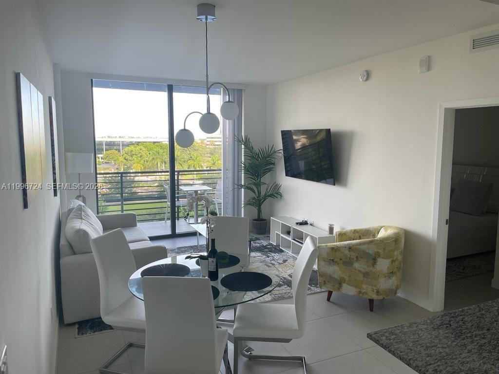 5350 NW 84th Ave, Unit 511, Doral, FL 33166 Photo