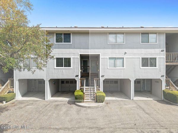 31 Foxfire Trace, Oak Island, NC 28465