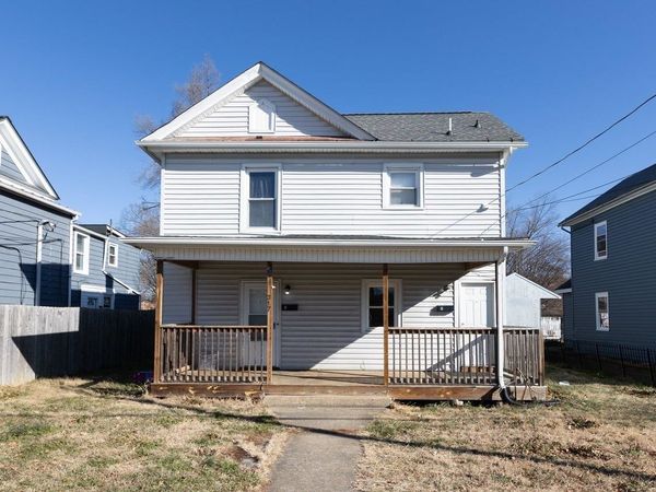 317 W 12TH ST, WAYNESBORO, VA 22980