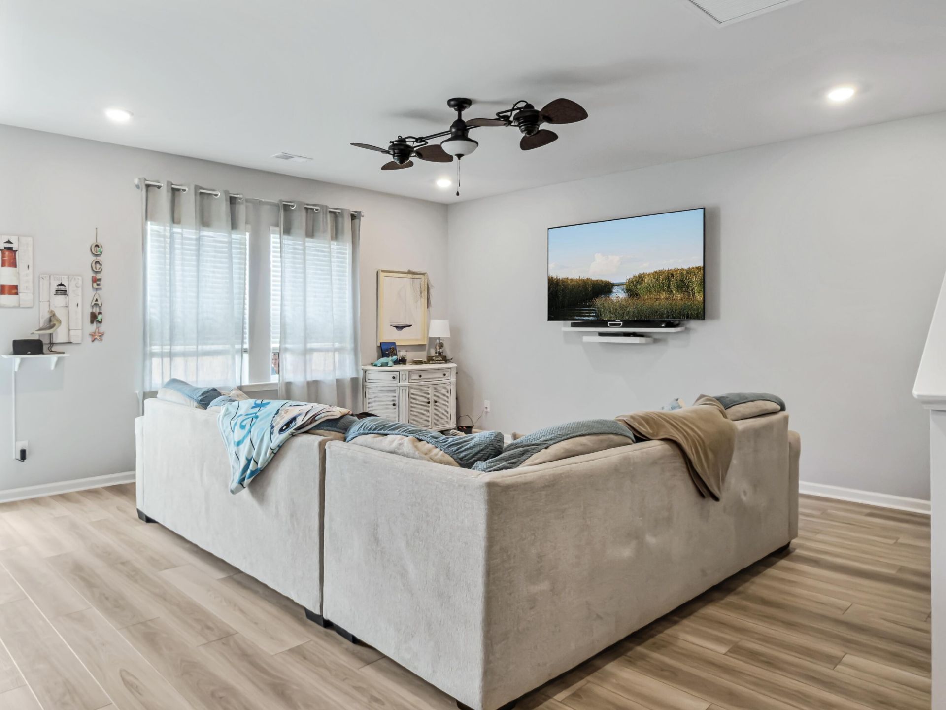 195 Cypress Plantation Road Photo 11