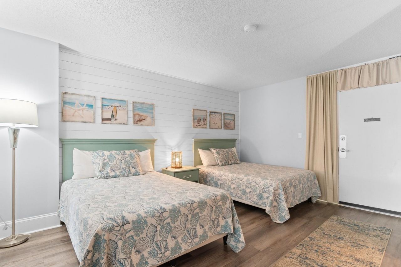 210 75th Ave N  Photo 20