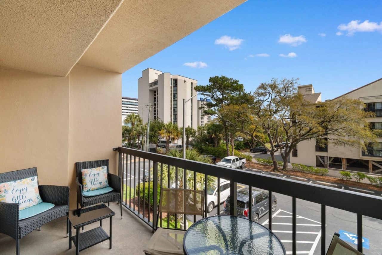 210 75th Ave N  Photo 22