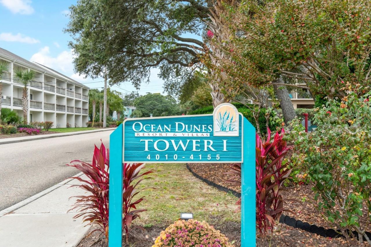 210 75th Ave N  Photo 44