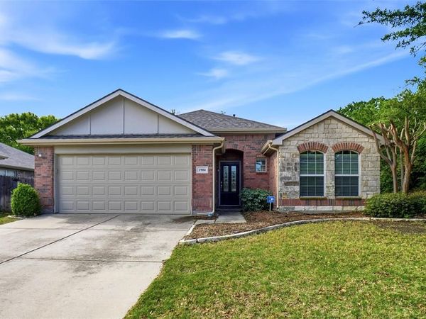1904 Fairmount Park Drive, Denton, TX 76210