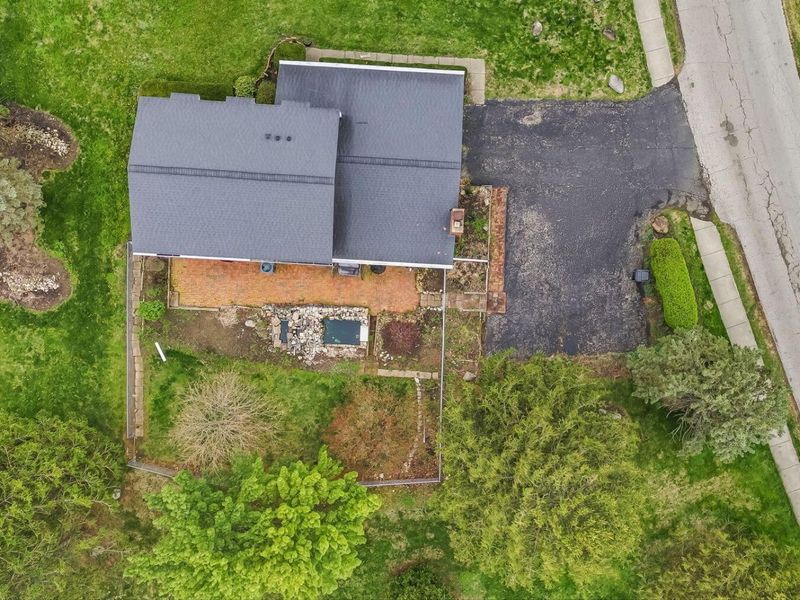 8641 Easton Drive, Pickerington, OH 43147 Photo 19