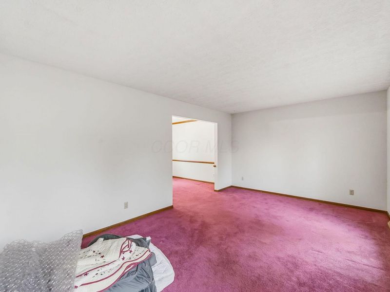 8641 Easton Drive, Pickerington, OH 43147 Photo 21