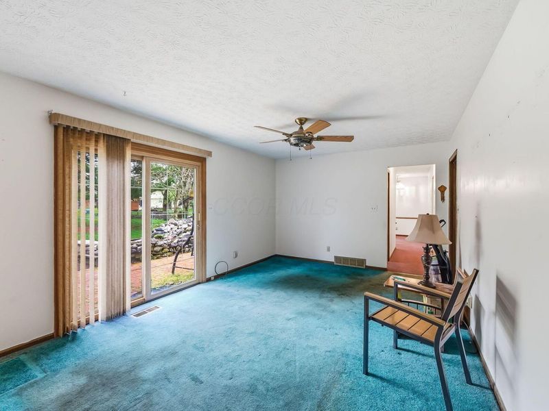 8641 Easton Drive, Pickerington, OH 43147 Photo 33