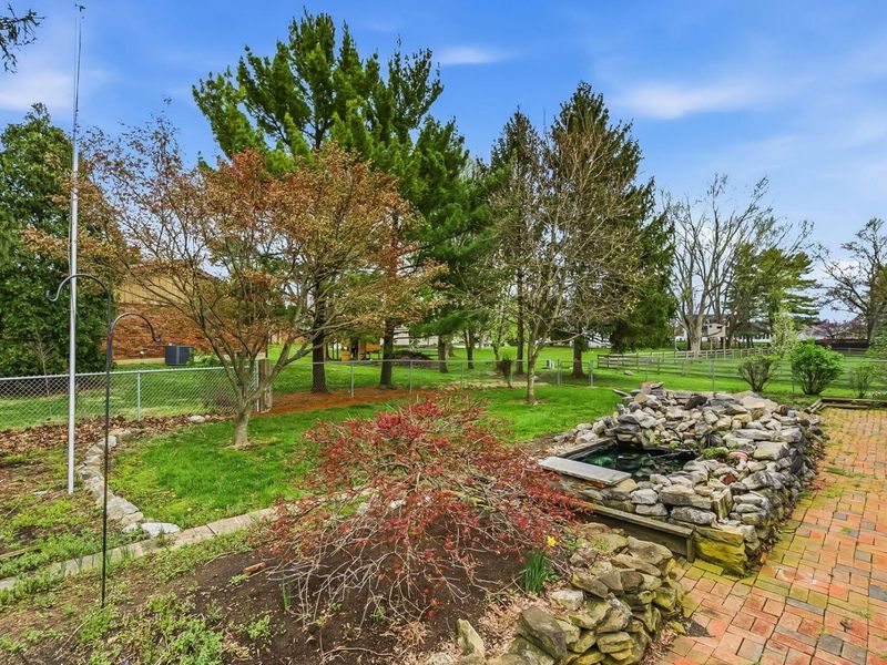 8641 Easton Drive, Pickerington, OH 43147 Photo 8