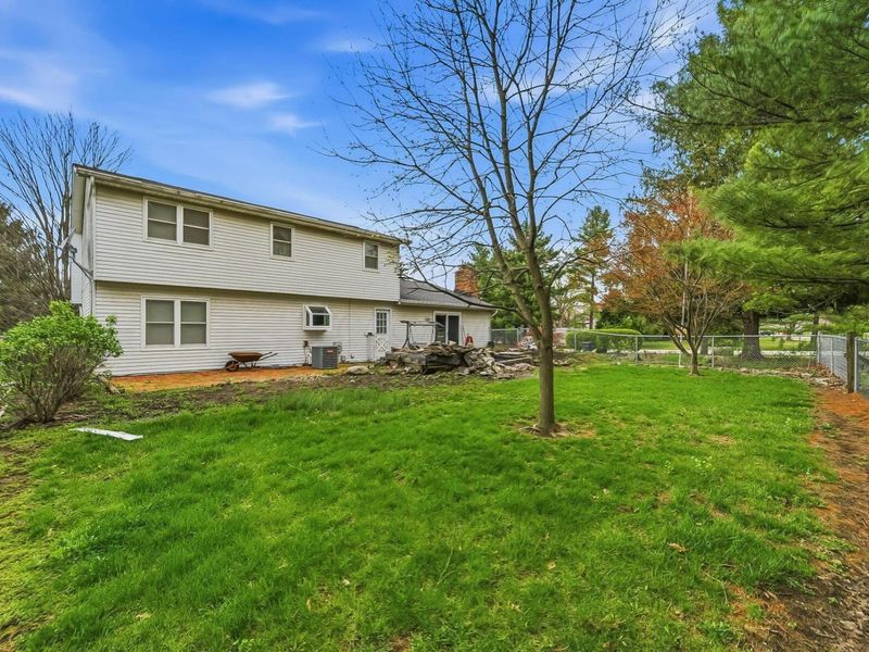 8641 Easton Drive, Pickerington, OH 43147 Photo 9