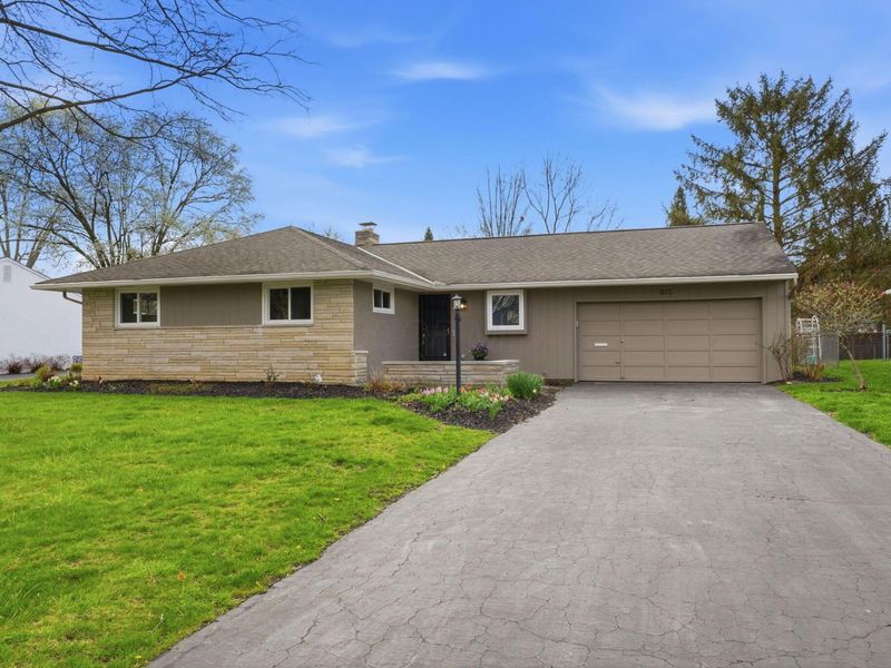 1815 Merriweather Drive, Columbus, OH 43221 Photo 1