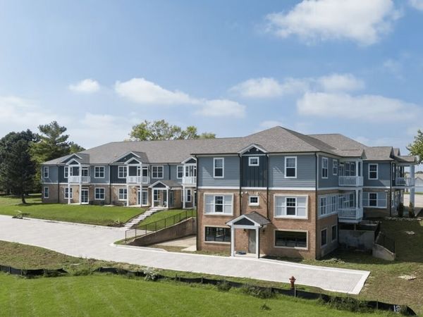 401 Haber Road , Unit 204, Cary, IL 60013