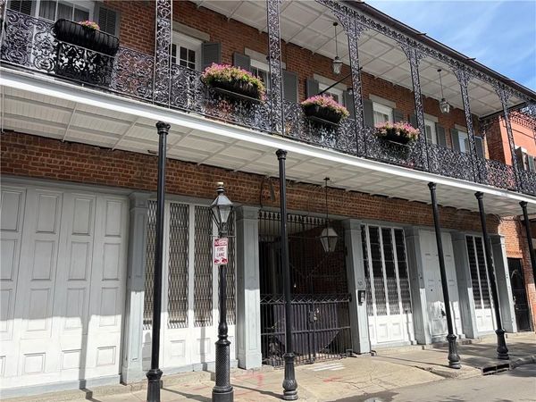 921 CHARTRES Street, Unit 3, New Orleans, LA 70116