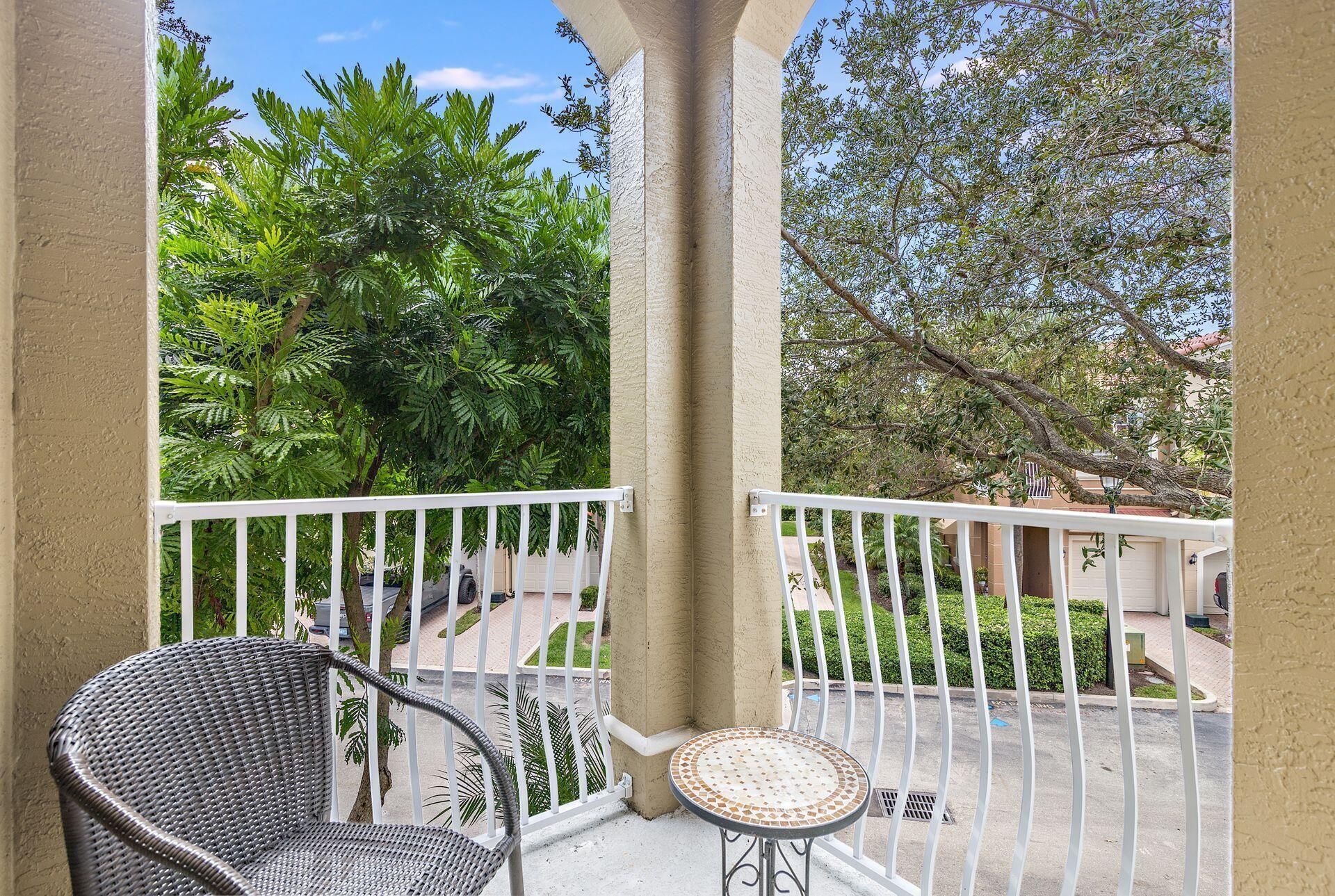 4890 Bonsai Circle, Unit 208, Palm Beach Gardens, FL 33418 Photo