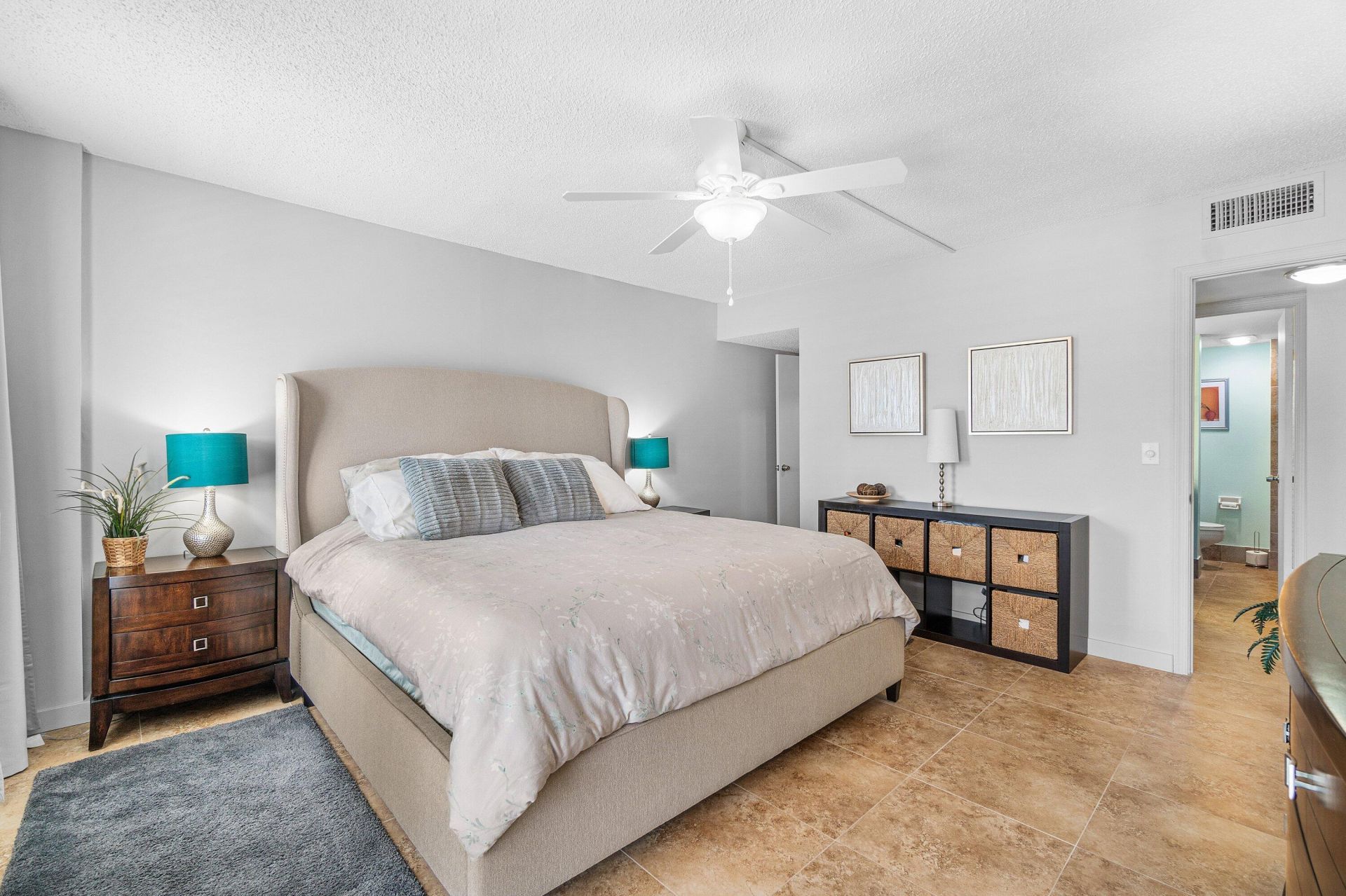 950 Ponce De Leon Road, Unit 209, Boca Raton, FL 33432 Photo