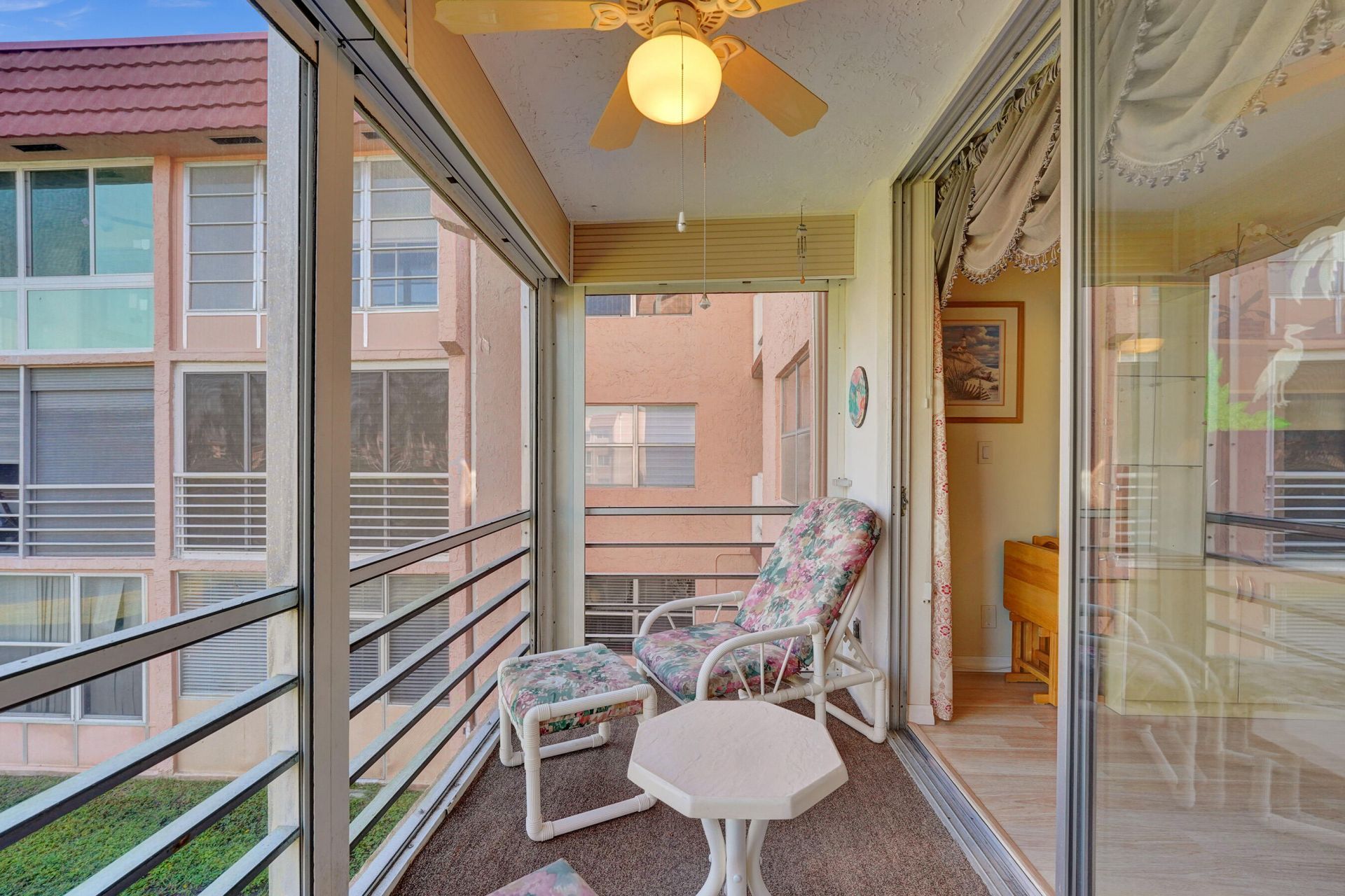 9421 Sunrise Lakes Boulevard, Unit 206, Sunrise, FL 33322 Photo