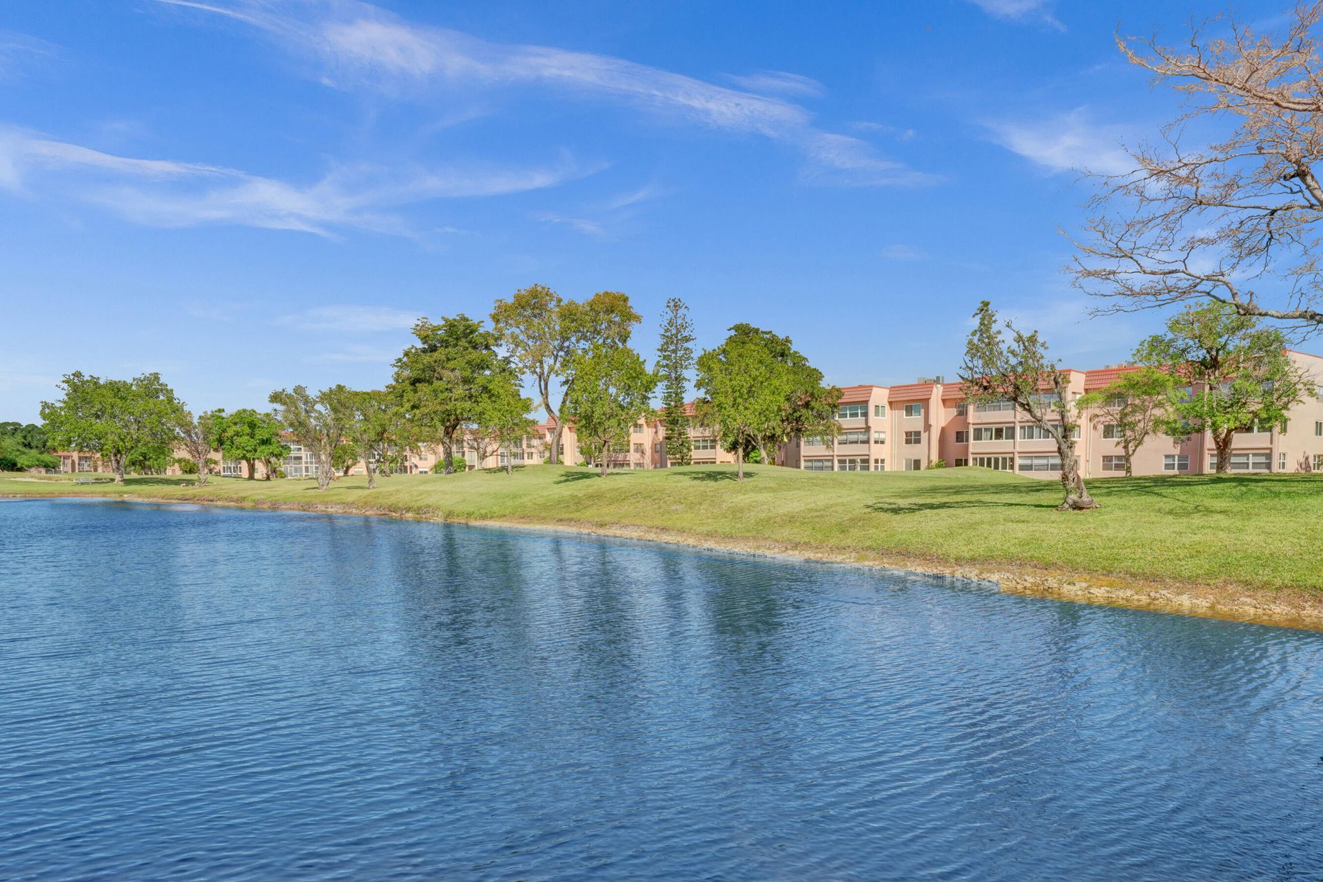 9421 Sunrise Lakes Boulevard, Unit 206, Sunrise, FL 33322 Photo