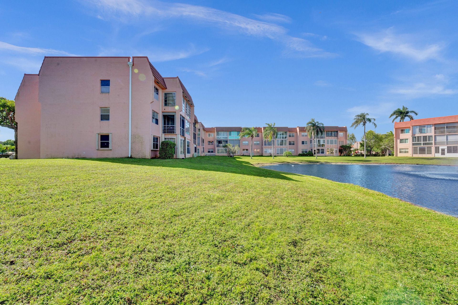 9421 Sunrise Lakes Boulevard, Unit 206, Sunrise, FL 33322 Photo