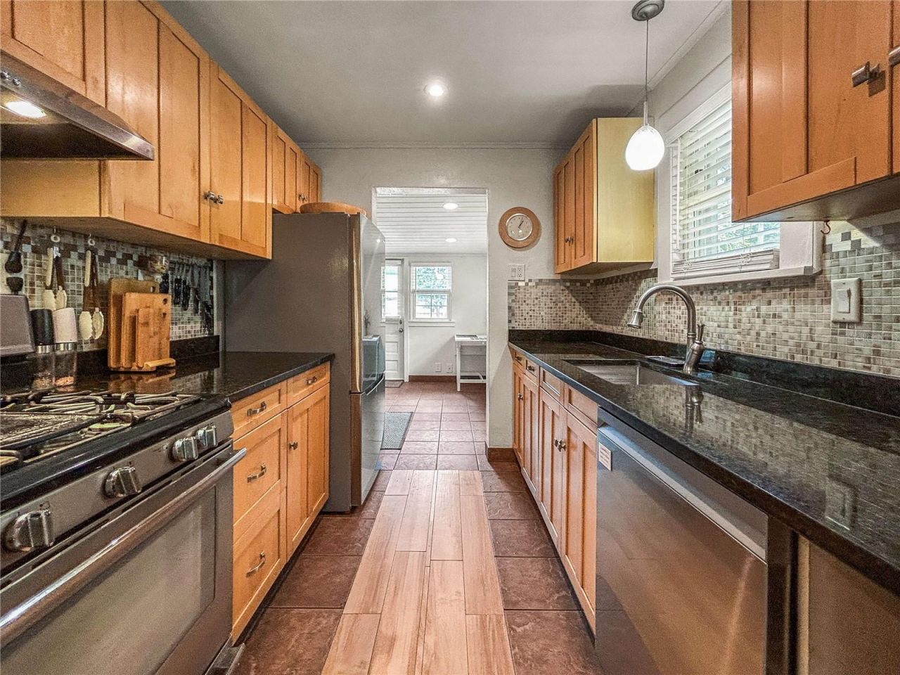 226 21st Avenue N, Saint Petersburg, FL 33704 Photo