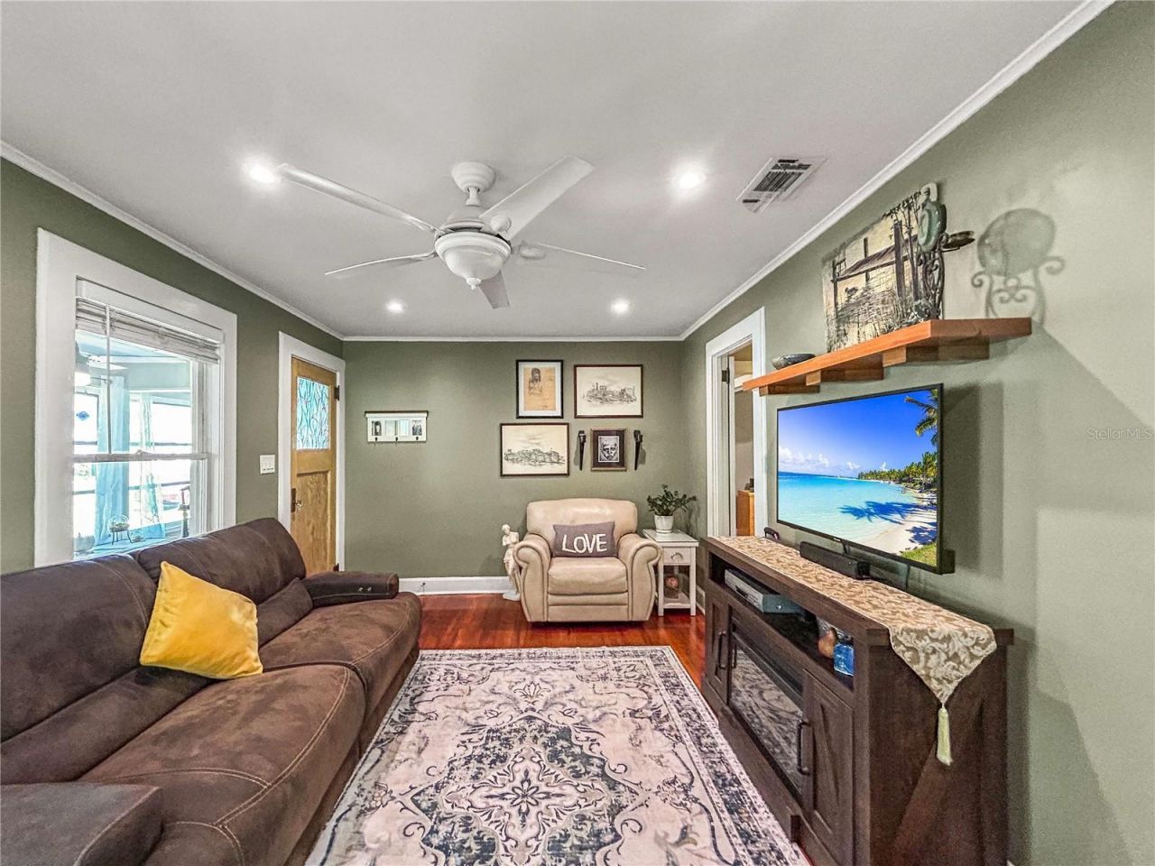 226 21st Avenue N, Saint Petersburg, FL 33704 Photo